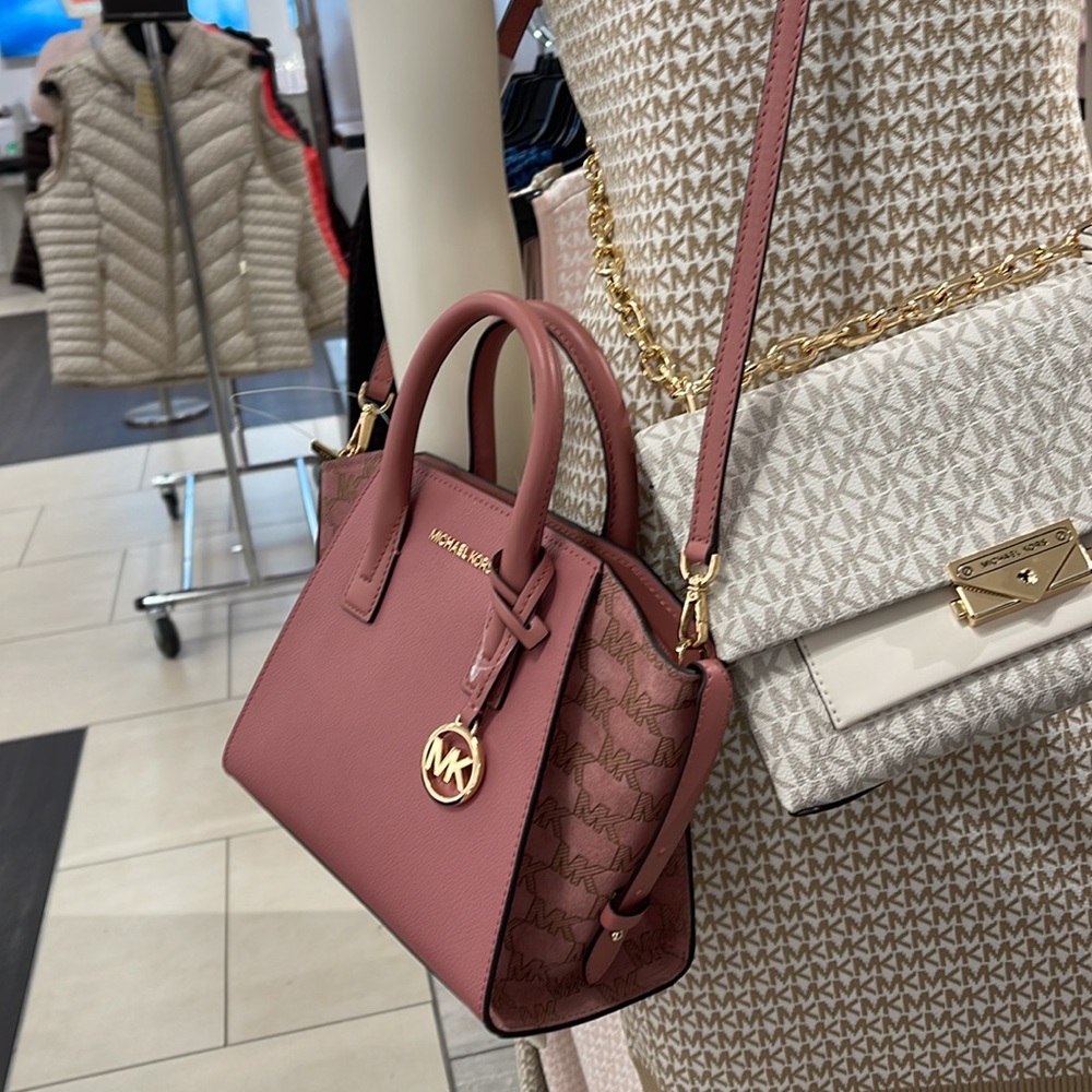 Michael Kors Avril Small Signature PVC Top Zip Satchel Crossbody Bag
Rose - Picture 14 of 16